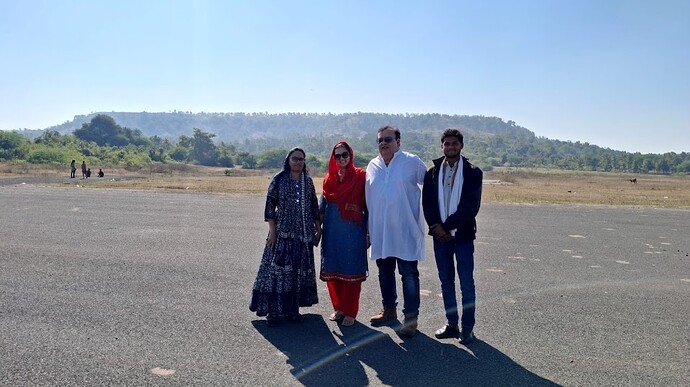 WhatsApp Image 2025-12-08 at 14.02.01