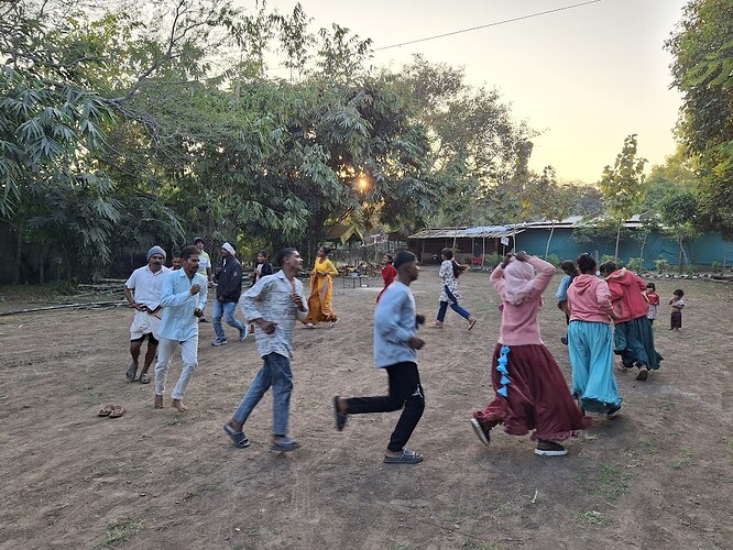 WhatsApp Image 2025-12-07 at 18.07.48