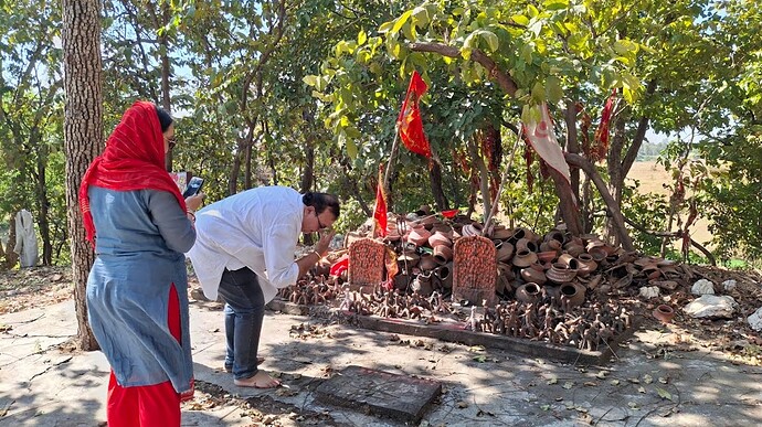 WhatsApp Image 2025-12-08 at 14.09.39